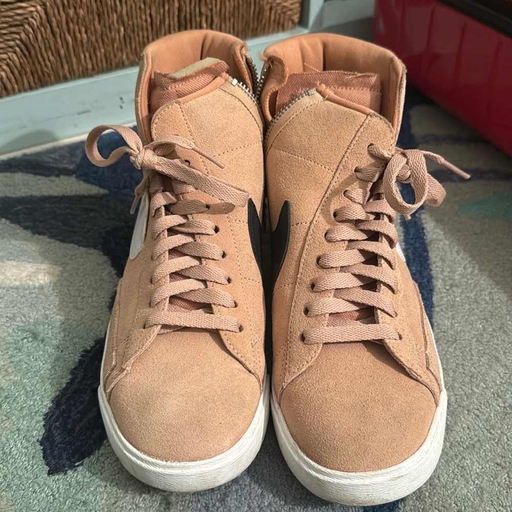 Nike Blazer